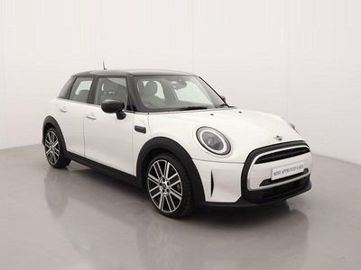 Used Mini Cooper Exclusive 134 HP (98 kW) 2023 White Hatchback