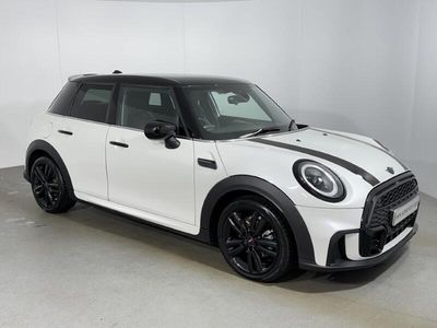 Używany Mini Cooper Hatch 134 KM (98 kW) 2023 Biały Hatchback