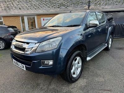 Blue Used 2016 Isuzu Pick up Pickup | £13,999 (Fair price)