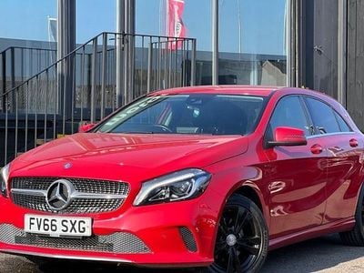Used Mercedes A200 Premium 136 HP (100 kW) 2016 Red Hatchback