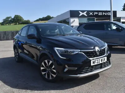 Used Renault Arkana Iconic 2022 Black SUV