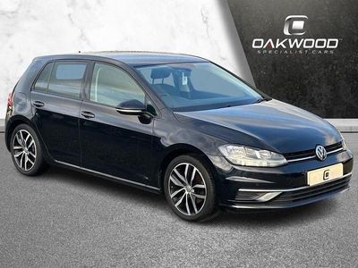 Black Used 2018 VW Golf VII SE Hatchback | £9,995 (Fair price)