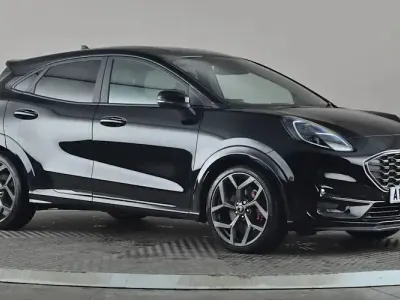 Usado Ford Puma ST 170 HP (125 kW) 2023 Preto SUV