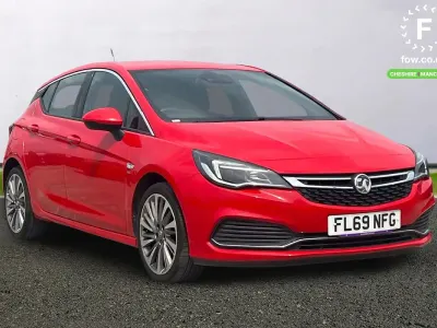 Used Vauxhall Astra Active 150 HP (110 kW) 2019 Red Hatchback