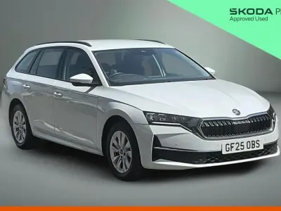 Used Skoda Octavia SE Technology 150 HP (110 kW) 2025 Moon white metallic Estate