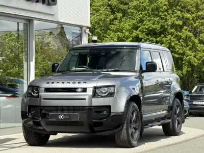 Używany Land Rover Defender HSE Dynamic 300 KM (220 kW) 2024 Szary SUV