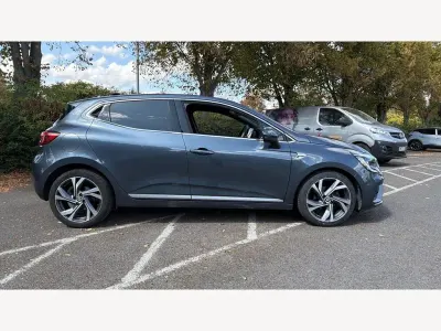 Used Renault Clio RS Line 90 HP (66 kW) 2022 Metallic  titanium grey Hatchback