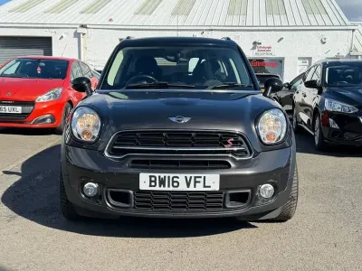 Usado Mini Cooper SD Countryman 143 CV (105 kW) 2016 Gris SUV