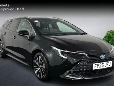 Used Toyota Corolla Design 140 HP (102 kW) 2026 Estate