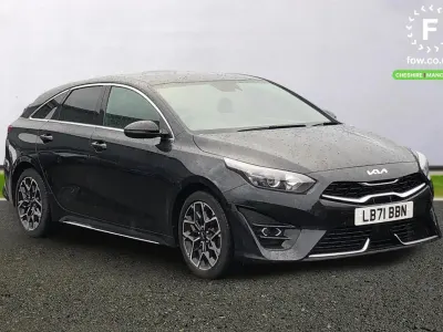 Begagnad Kia ProCeed City 160 HK (117 kW) 2021 Svart Kombi