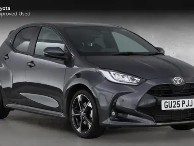 Used Toyota Yaris Hybrid 131 HP (96 kW) 2025 Grey Hatchback