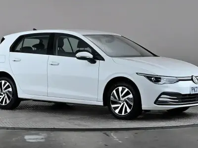 Used VW Golf VIII Style 204 HP (150 kW) 2023 White Hatchback