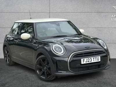 Used Mini Cooper Hatch 134 HP (98 kW) 2023 Green Hatchback