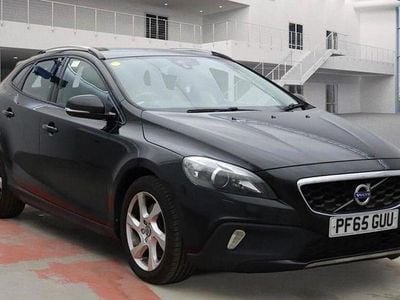 Used 2016 Volvo V40 CC Estate | £6,490 (Fair price)
