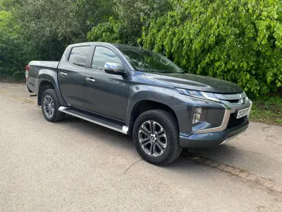Begagnad Mitsubishi L200