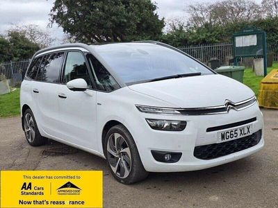 Used Citroën Grand C4 Picasso Exclusive 165 HP (121 kW) 2015 White MPV