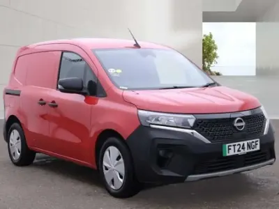 Used Nissan Townstar Acenta 89 kW (122 HP) 2024 Red Van
