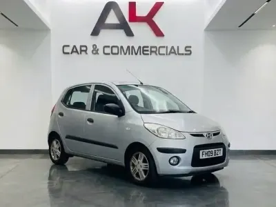 Używany Hyundai i10 Comfort 77 KM (56 kW) 2009 Srebrny Hatchback