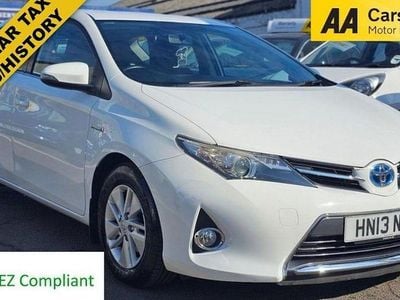 Toyota Auris Hybrid