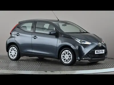 Used Toyota Aygo X-play 72 HP (52 kW) 2021 Grey Hatchback