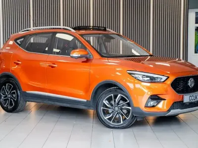 Used MG ZS Exclusive 111 HP (81 kW) 2022 Orange SUV