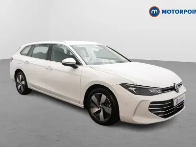 Used VW Passat Life 204 HP (150 kW) 2025 White Estate