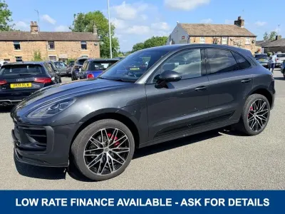 Used Porsche Macan 380 HP (279 kW) 2025 Grey SUV