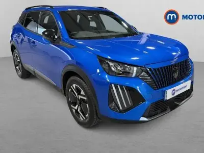 Używany Peugeot 2008 Allure 131 KM (96 kW) 2025 Niebieski SUV