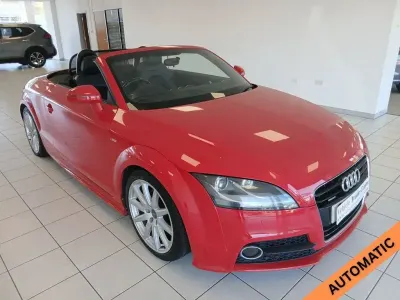 Używany Audi TT Roadster S-Line 170 KM (125 kW) 2012 Czerwony Kabriolet