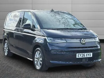 Used VW Multivan Style 150 HP (110 kW) 2026 Starlight blue metallic MPV