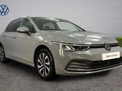 Używany VW Golf VIII 130 KM (95 kW) 2022