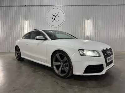 Used Audi RS5 450 HP (330 kW) 2010 White Coupe