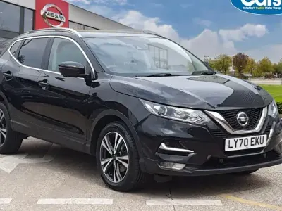 Używany Nissan Qashqai N-Connecta 160 KM (117 kW) 2021 Czarny SUV