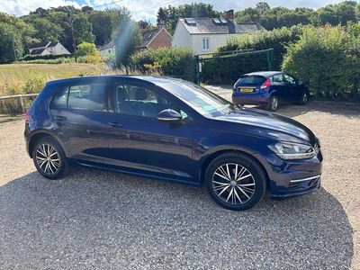 Used VW Golf VII SE 115 HP (84 kW) 2017 Blue Hatchback