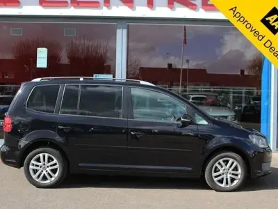 Usado VW Touran SE 105 HP (77 kW) 2011 Preto Monovolume