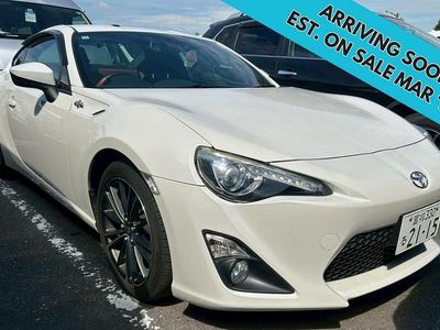 White Used 2015 Toyota GT86 GT Coupe | £14,995 (Expensive)