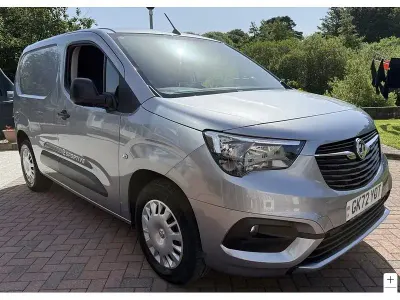Used Vauxhall Combo Sportive 100 kW (136 HP) 2023 Grey MPV