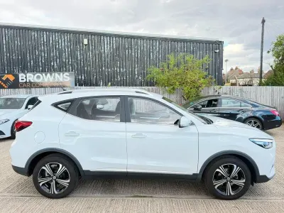 Used MG ZS Excite 106 HP (77 kW) 2022 White SUV