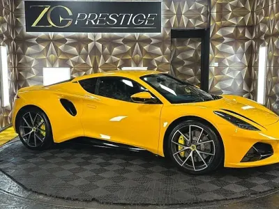Used Lotus Emira 366 HP (269 kW) 2025 Yellow Coupe