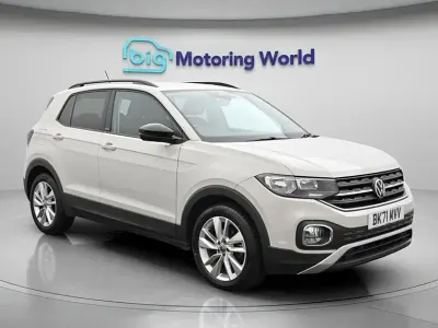Used VW T-Cross Active 110 HP (80 kW) 2021 Grey SUV