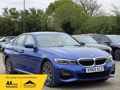 Begagnad BMW 330e M Sport 2019 Blå Sedan