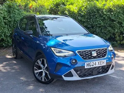 Used Seat Arona Xperience Lux 115 HP (84 kW) 2024 Blue SUV