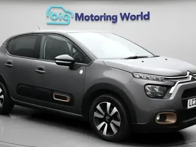 Usado Citroën C3 PureTech 83 HP (61 kW) 2023 Cinzento Citadino