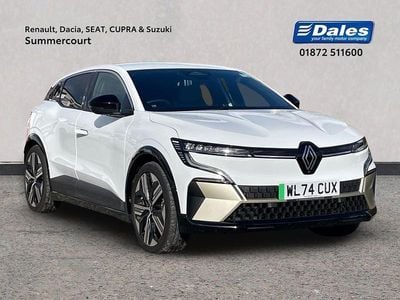 Solid glacier white Used 2024 Renault Megane E-Tech Iconic Hatchback | £21,250 (Fair price)