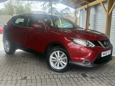 Used Nissan Qashqai Acenta 2015 Red SUV