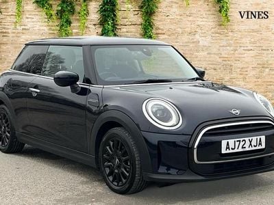 Used Mini Cooper Classic 134 HP (98 kW) 2023 Black Hatchback