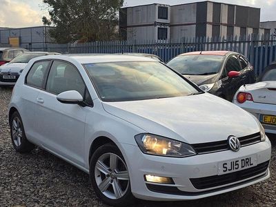 Used VW Golf VII Match 125 HP (91 kW) 2015 White Hatchback