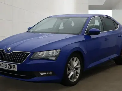 Used Skoda Superb SE Technology 150 HP (110 kW) 2019 Blue Hatchback