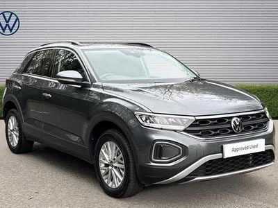 Used VW T-Roc Life 150 HP (110 kW) 2024 Indium grey metallic SUV