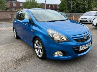 Begagnad Vauxhall Corsa 205 HK (150 kW) 2014 Blå Halvkombi
